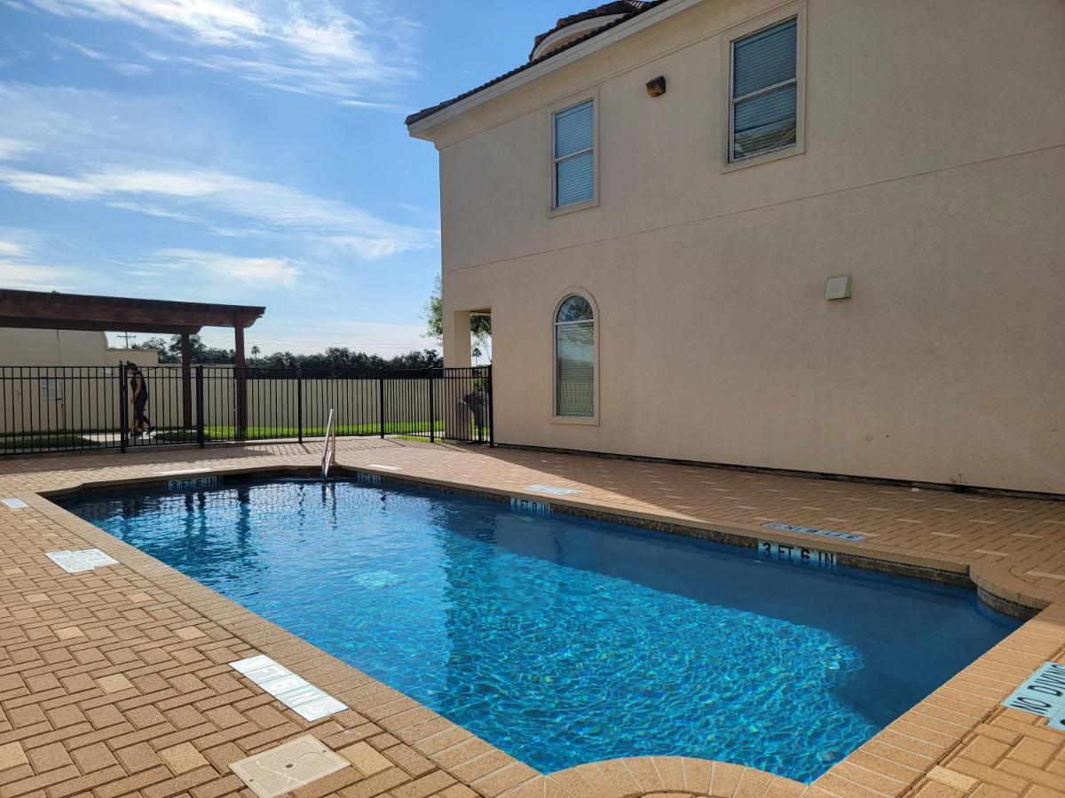 Modern, Private, Smart 4 Bedroom Condo In Desirable Location In Mcallen With Pool! Exteriör bild