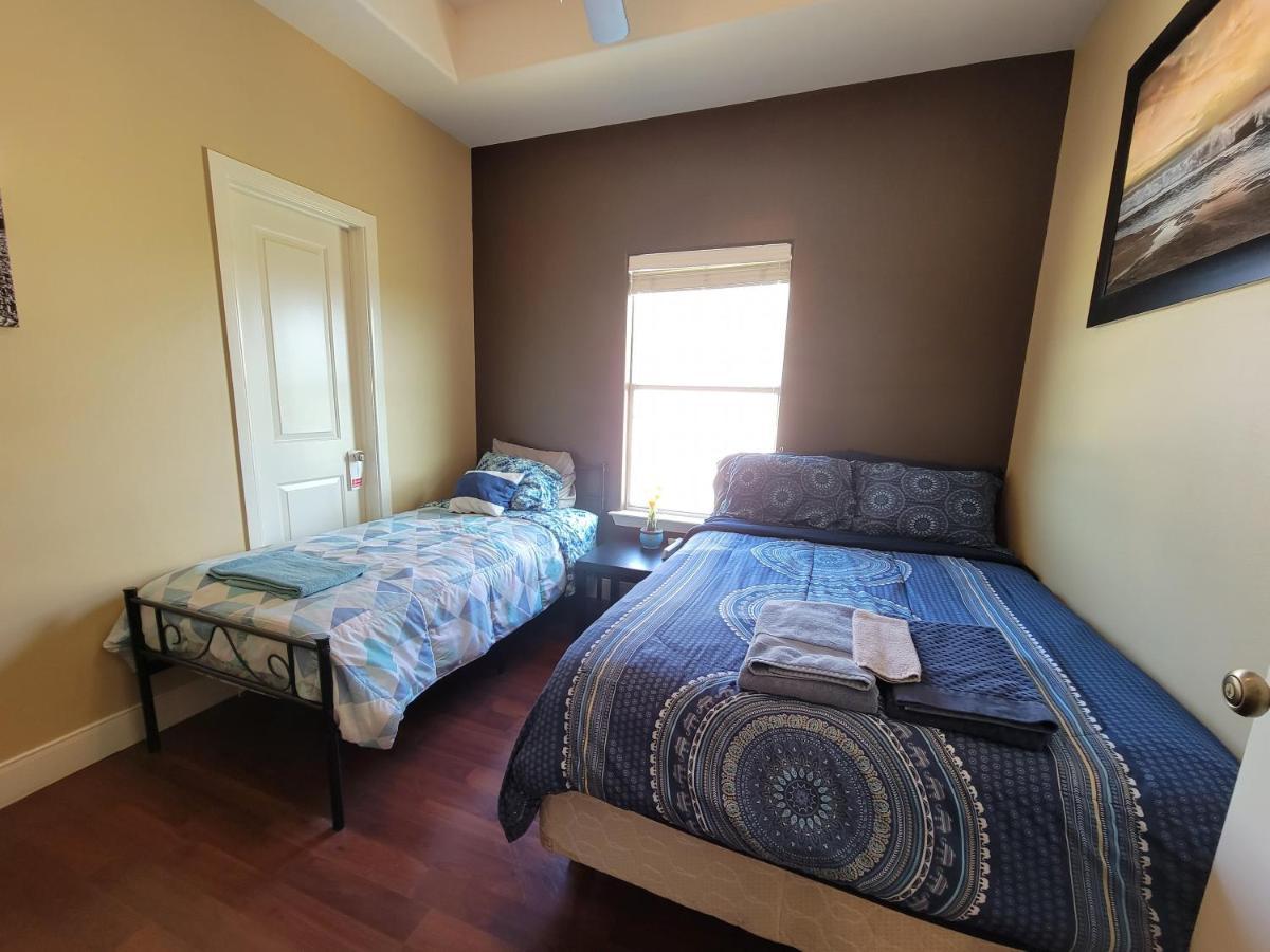 Modern, Private, Smart 4 Bedroom Condo In Desirable Location In Mcallen With Pool! Exteriör bild
