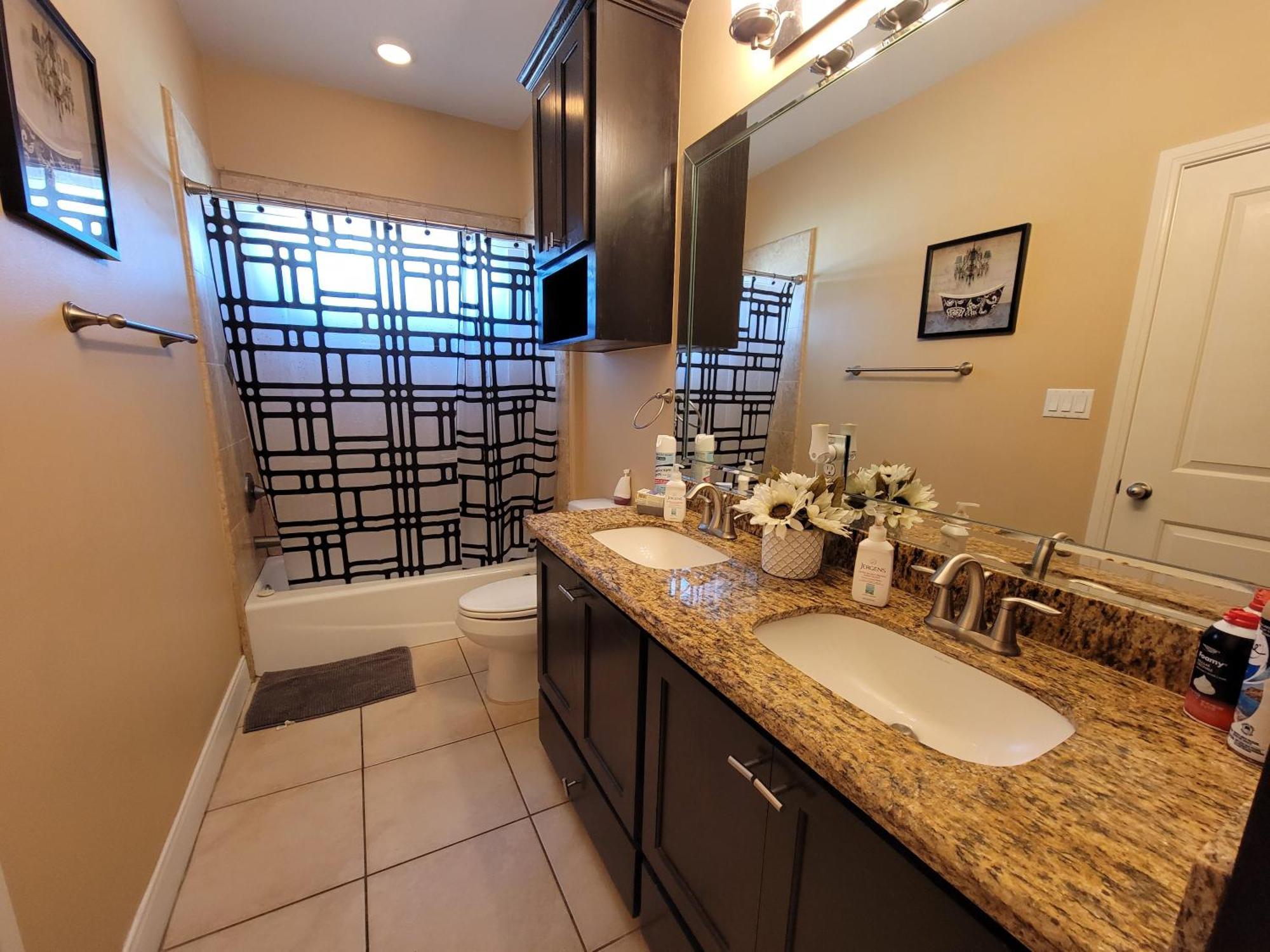 Modern, Private, Smart 4 Bedroom Condo In Desirable Location In Mcallen With Pool! Exteriör bild